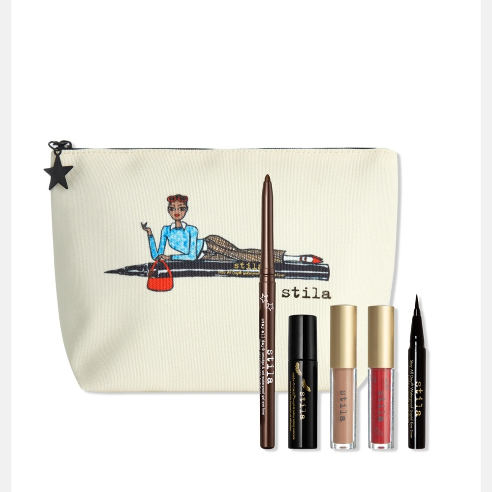 Stilla makeup bag with 5 piece makeup Brand New set NWT 🩷